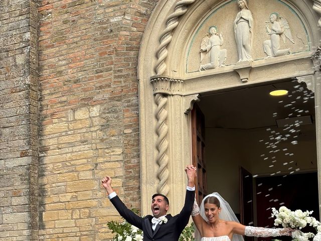 Il matrimonio di Matteo e Martina  a Pesaro, Pesaro - Urbino 3