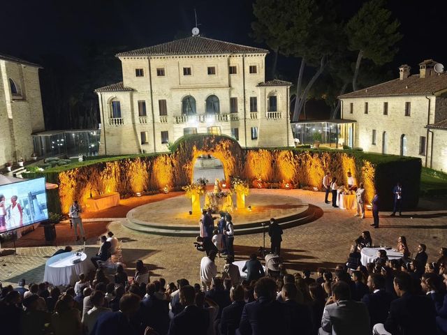 Il matrimonio di Matteo e Martina  a Pesaro, Pesaro - Urbino 1