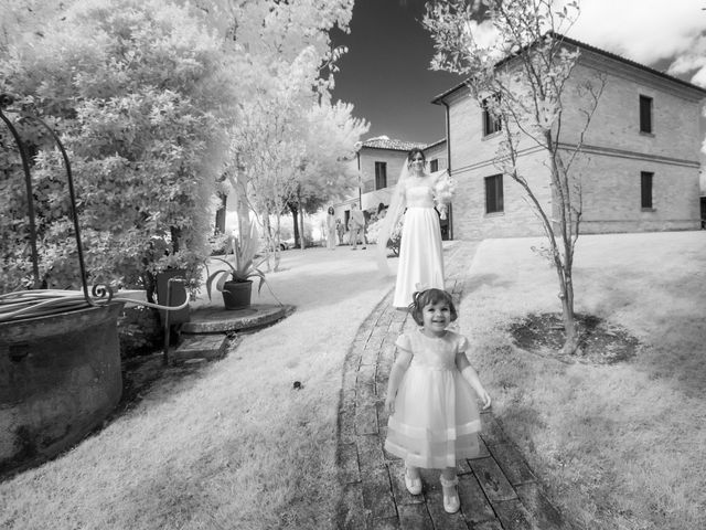 Il matrimonio di Laura e Daniele a Macerata, Macerata 44