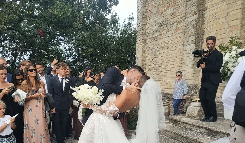 Il matrimonio di Matteo e Martina  a Pesaro, Pesaro - Urbino