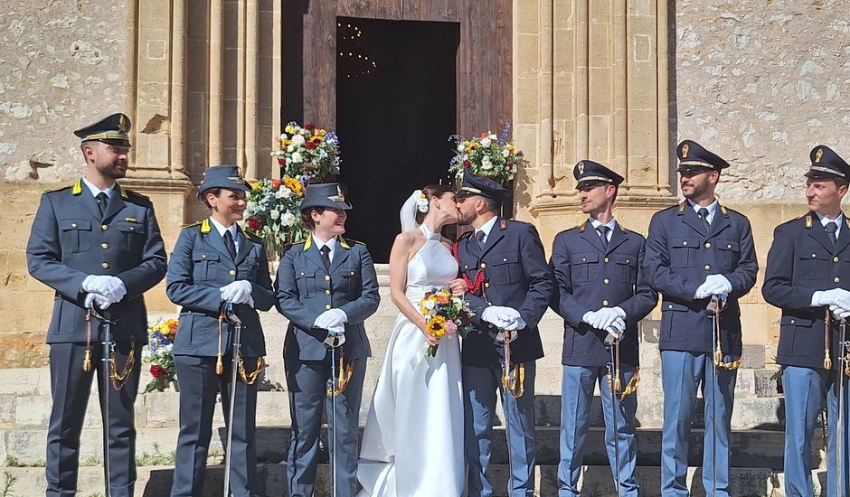 Il matrimonio di Davide Giuseppe  e Barbara a Custonaci, Trapani