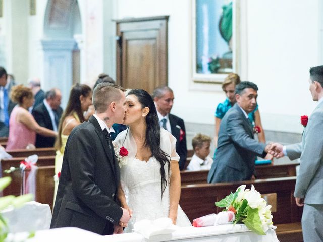 Il matrimonio di Claudio e Valeria a Pettenasco, Novara 21