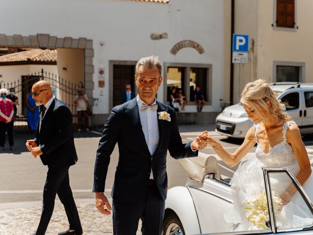 Il matrimonio di Elisa e Davide a Moimacco, Udine 13