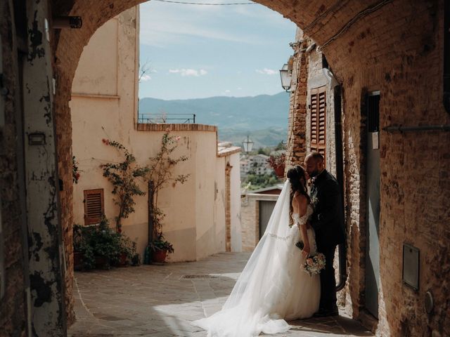 Il matrimonio di Angelo e Martina a Atri, Teramo 16