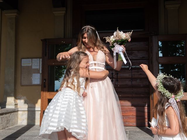 Il matrimonio di Simone e Chiara a Pombia, Novara 22