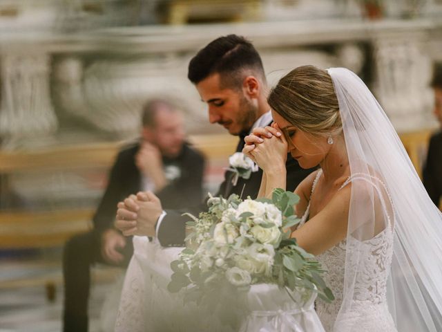 Il matrimonio di Fabiana e Dario a Manduria, Taranto 31