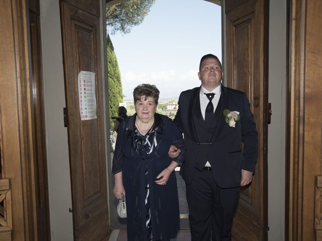 Il matrimonio di Alessio e Laura a Carmignano, Prato 23