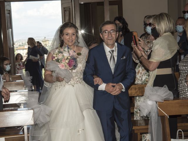 Il matrimonio di Alessio e Laura a Carmignano, Prato 27