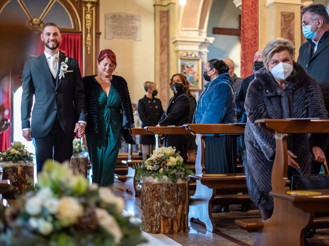 Il matrimonio di Roberto e Nadia a Adro, Brescia 25