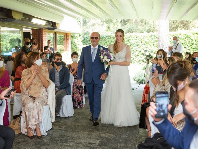 Il matrimonio di Giacomo e Serena a Cantù, Como 33