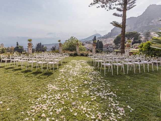 Il matrimonio di Dale e Ulrika a Taormina, Messina 1