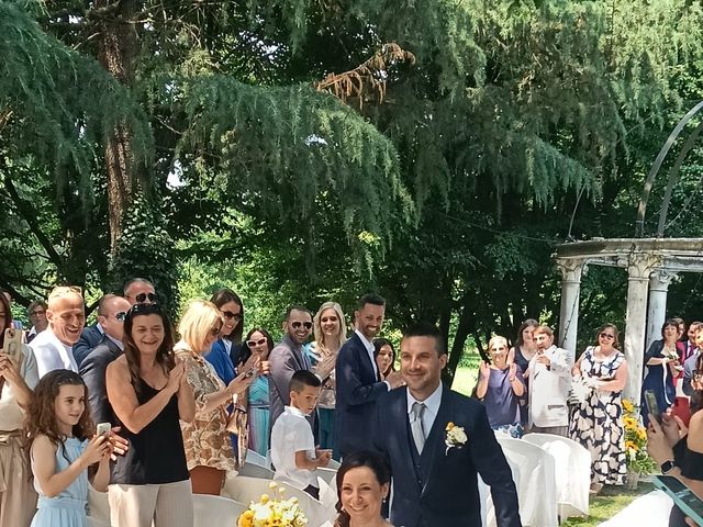 Il matrimonio di Giacomo e Francesca a Misano di Gera d'Adda, Bergamo 2