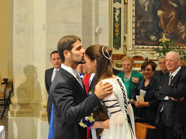 Il matrimonio di Simona e Daniele a Giuggianello, Lecce 7