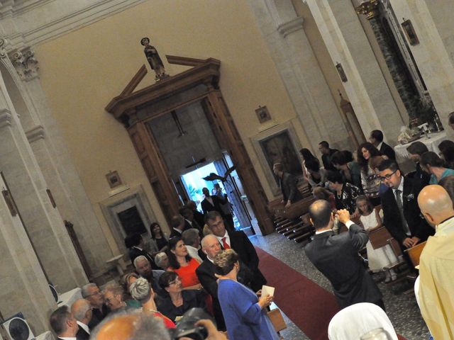 Il matrimonio di Simona e Daniele a Giuggianello, Lecce 9