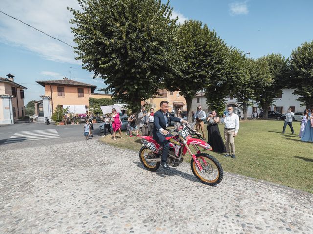 Il matrimonio di Luca e Veronica a Abbadia Cerreto, Lodi 25