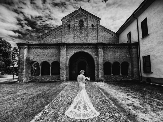 Il matrimonio di Luca e Veronica a Abbadia Cerreto, Lodi 52