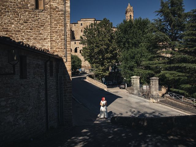 Il matrimonio di Domitilla e Pasquale a Montecarotto, Ancona 15