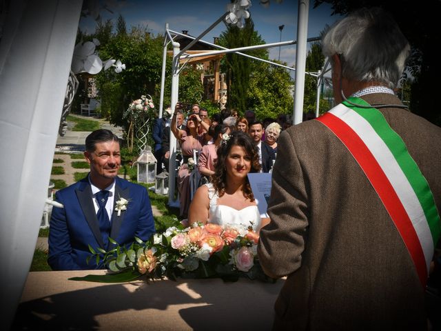 Il matrimonio di Luca e Daniela a Cavour, Torino 19