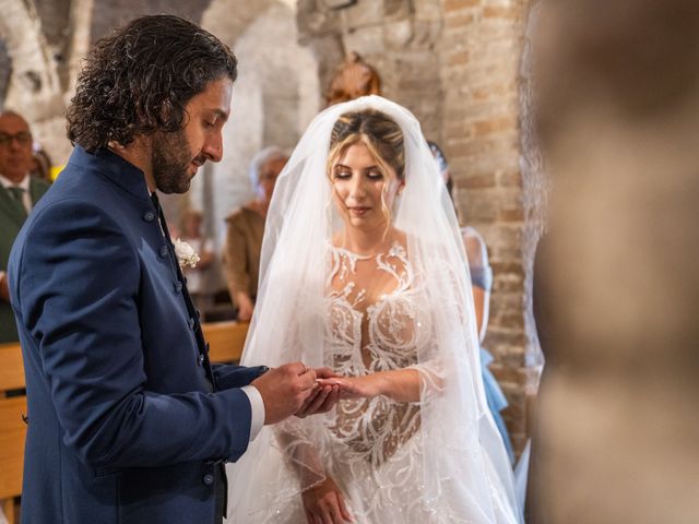 Il matrimonio di Gloria e Anthony a Montecassiano, Macerata 54