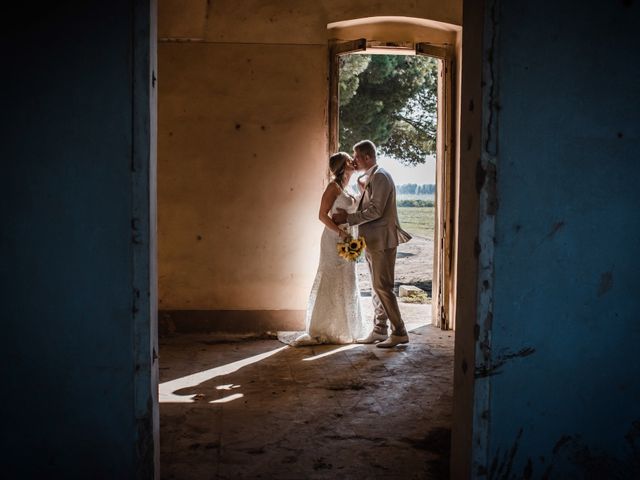 Il matrimonio di Simone Quarta e Sonia Suez a Veglie, Lecce 6