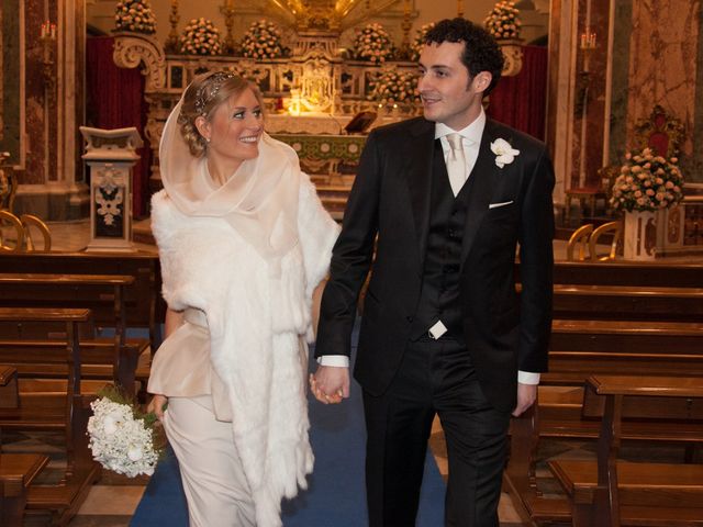 Il matrimonio di Luca e Flora a Napoli, Napoli 9