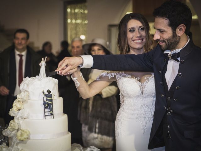 Il matrimonio di Veronica e Giuseppe a Lercara Friddi, Palermo 30