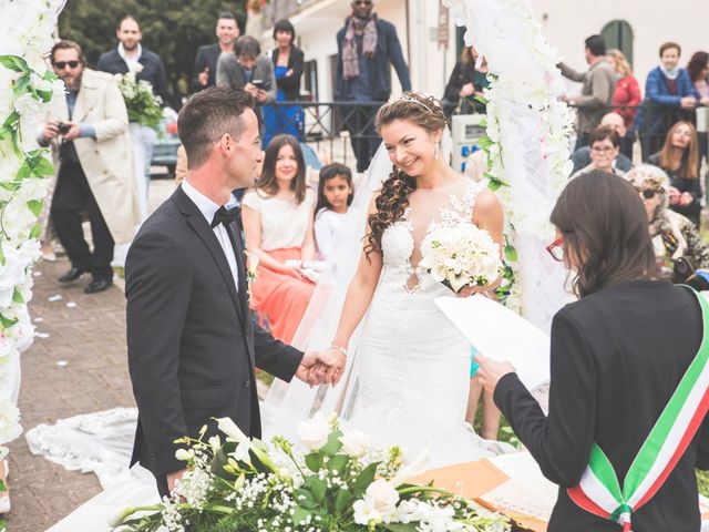 Il matrimonio di Ruben Dominguez e Giulia Zaikina a Montescudo, Rimini 31