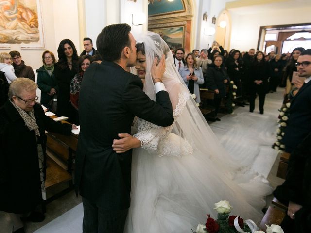 Il matrimonio di Luigi e Antonella a Casalnuovo di Napoli, Napoli 15