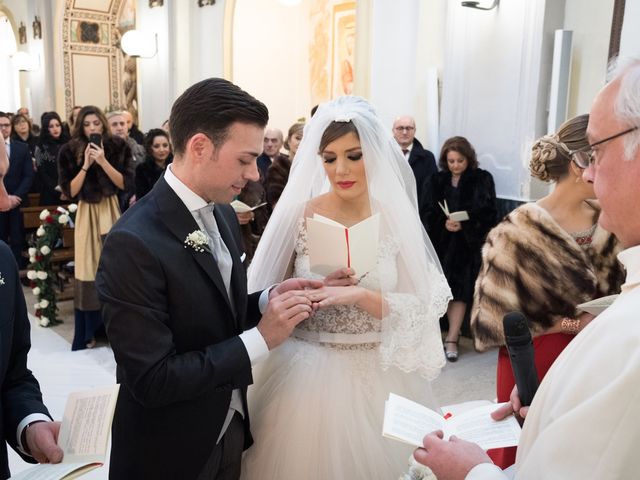 Il matrimonio di Luigi e Antonella a Casalnuovo di Napoli, Napoli 16