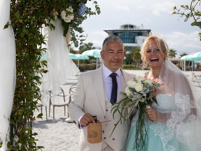 Il matrimonio di Loris e Donatella a Bellaria-Igea Marina, Rimini 28