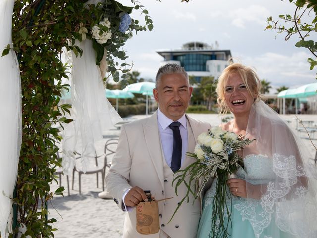 Il matrimonio di Loris e Donatella a Bellaria-Igea Marina, Rimini 29