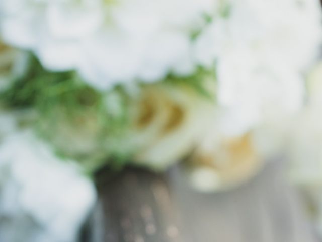 Il matrimonio di Michele e Elena a Capracotta, Isernia 59