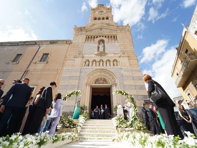 Il matrimonio di Agata Branchina e Emanuele a Adrano, Catania 12