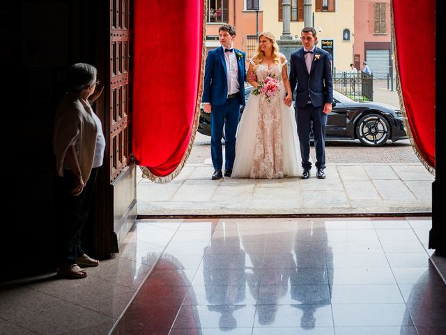 Il matrimonio di Stefano e Marika a Provaglio d&apos;Iseo, Brescia 23