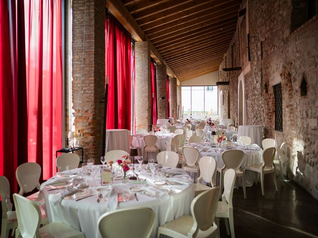 Il matrimonio di Stefano e Marika a Provaglio d&apos;Iseo, Brescia 44