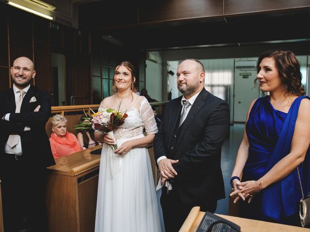 Il matrimonio di Klaudia e Pasquale a Pozzuoli, Napoli 6