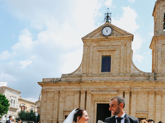 Il matrimonio di Valentina e Salvatore a Ragusa, Ragusa 49