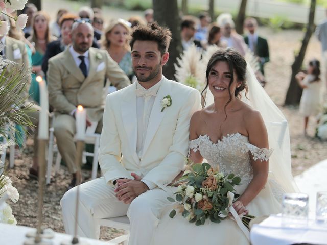 Il matrimonio di Rosita e Pierpaolo a San Marco Evangelista, Caserta 12