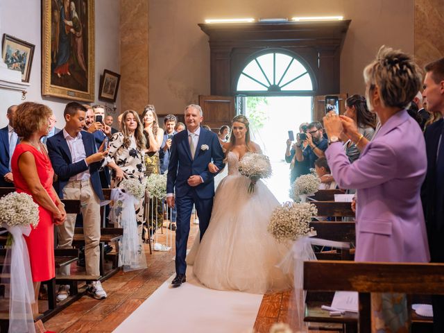 Il matrimonio di Alessandro e Martina a Inverigo, Como 25