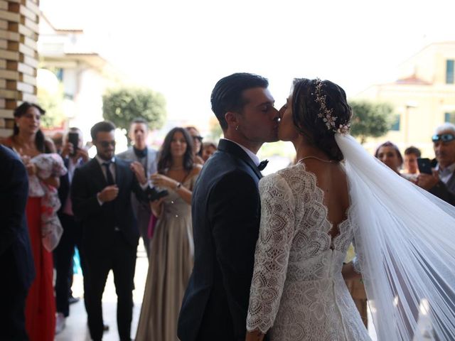 Il matrimonio di Mauro e Selena Domea a Martinsicuro, Teramo 9