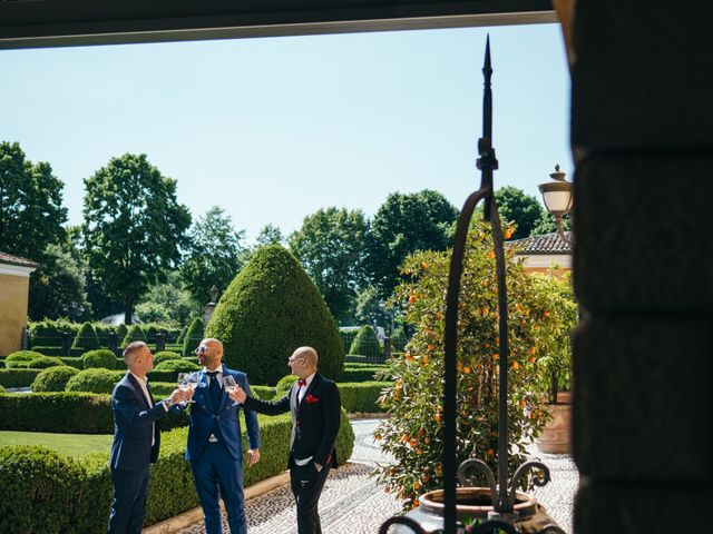 Il matrimonio di Mirko e Manuela a Castrezzato, Brescia 14