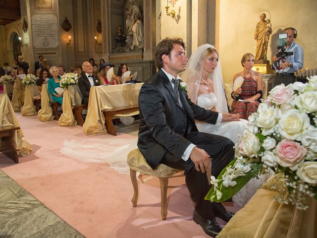 Il matrimonio di Simone e Elisa a Nemi, Roma 25