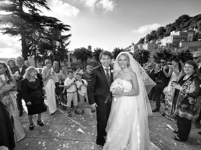 Il matrimonio di Simone e Elisa a Nemi, Roma 37