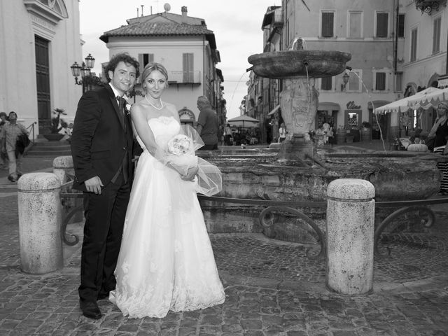 Il matrimonio di Simone e Elisa a Nemi, Roma 50
