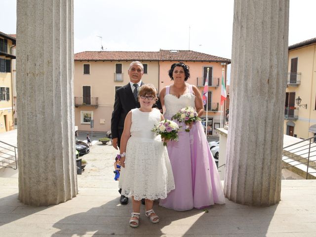 Il matrimonio di Francesco e Loredana a Villanova d&apos;Asti, Asti 8