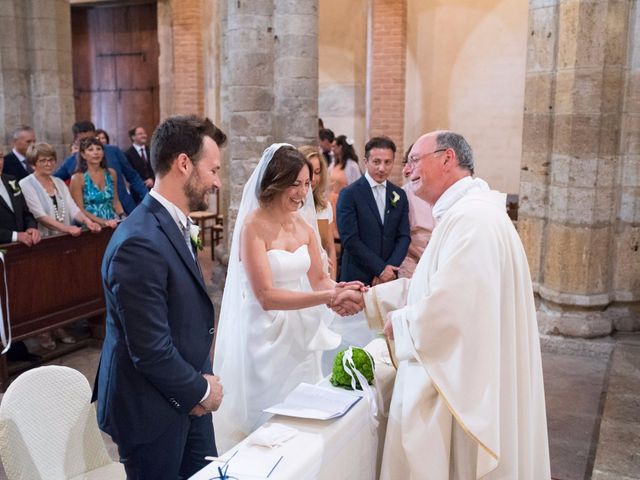 Il matrimonio di Cristian e Annamaria a Castell&apos;Arquato, Piacenza 32