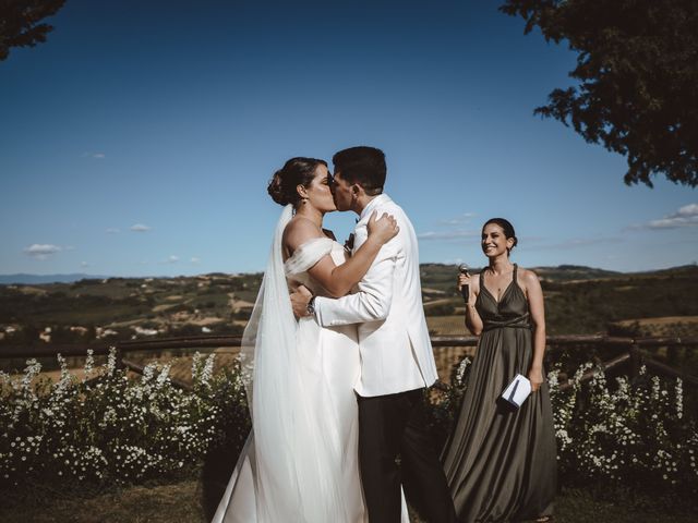 Il matrimonio di Ari e Tara a Montespertoli, Firenze 15