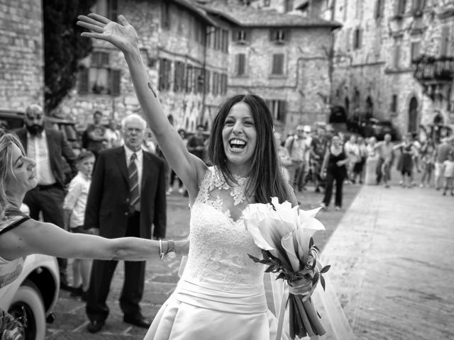 Il matrimonio di Luca e Lucila a Assisi, Perugia 17