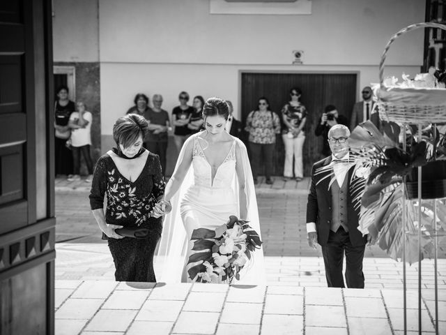 Il matrimonio di Mariangela e Michele a Spinete, Campobasso 17