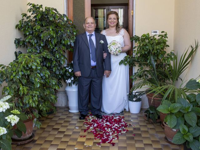 Il matrimonio di Giuseppe e Elisabetta a Cutrofiano, Lecce 11